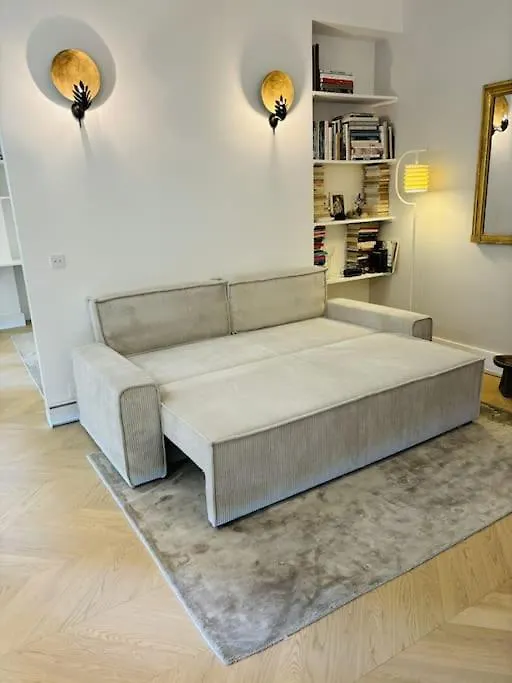 Modern Apt Canal St Martin Paris 0*,  France